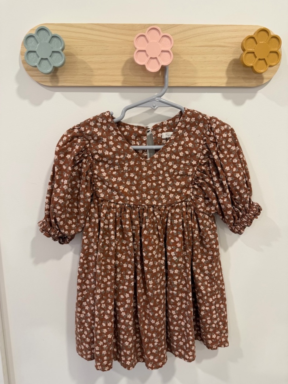 Rylee + Cru Rust Floral Puff-Sleeve Dress